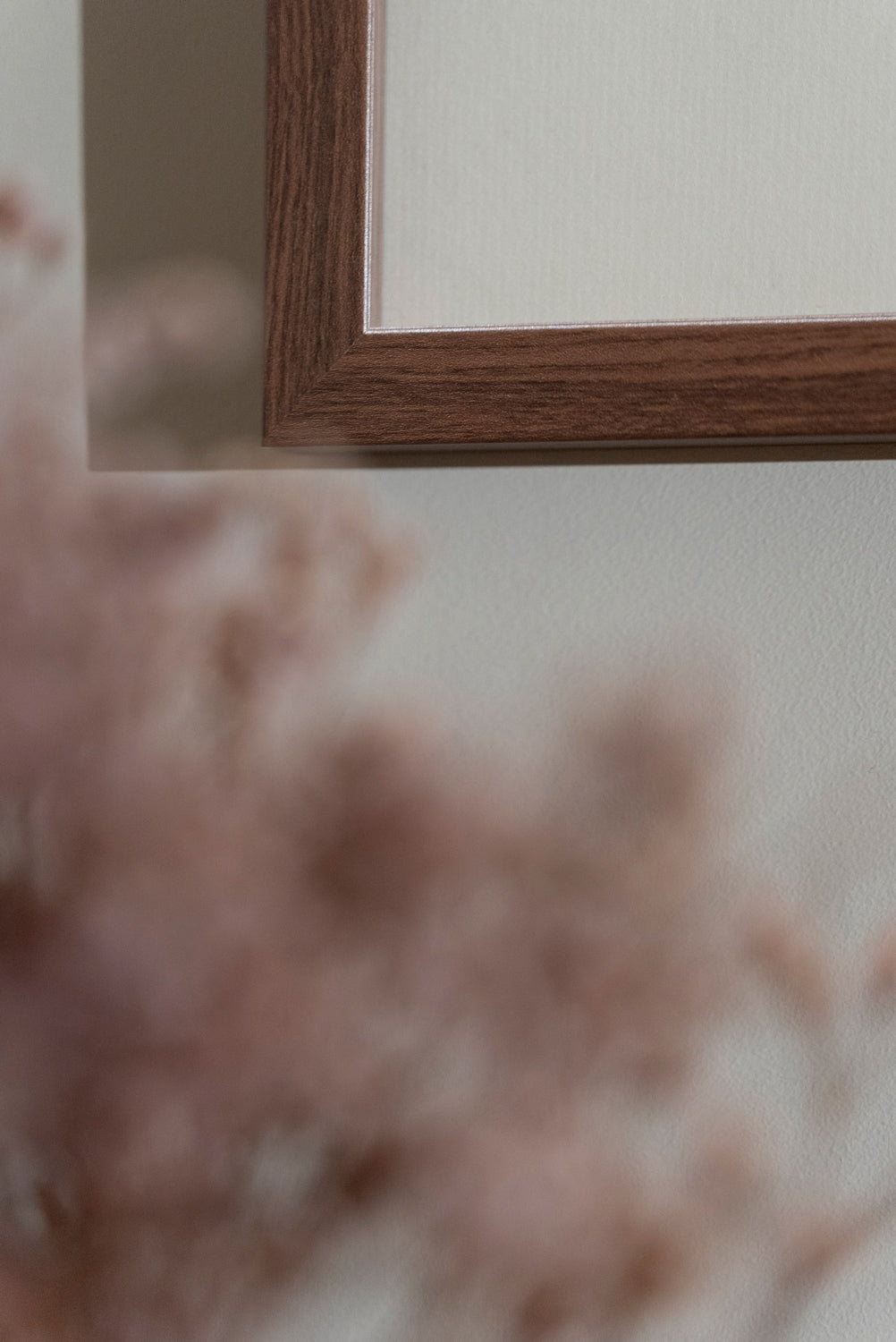 Framewick frames at home